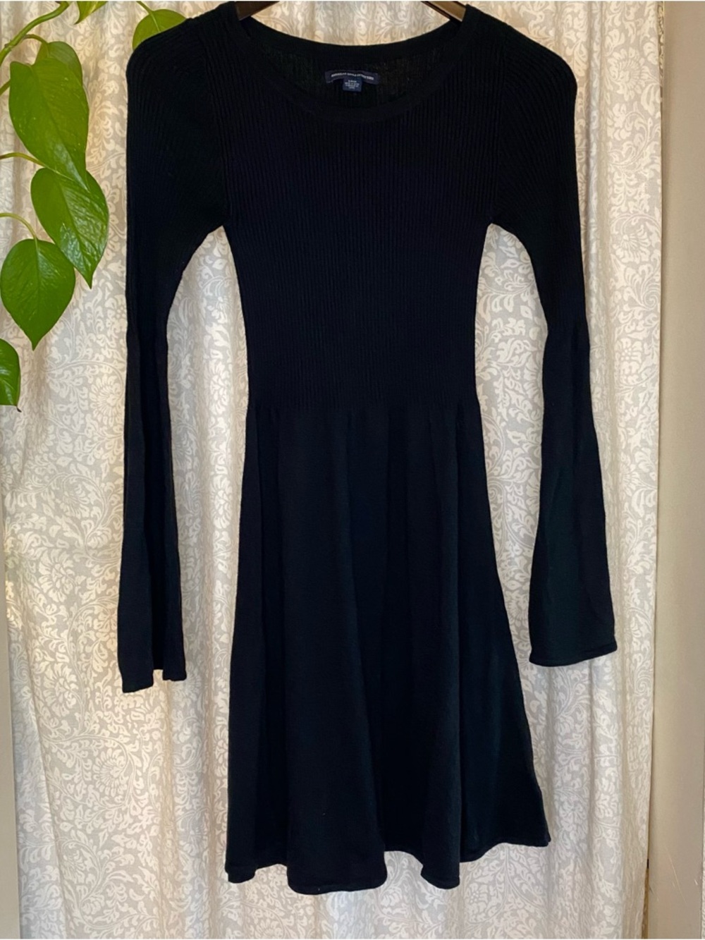 American Eagle Fit-and-Flare Dress - Knit Black Long Sleeve